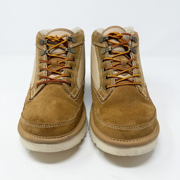 Ugg Chestnut Tan Highland Field Chukka Boots Women's Size 6 EUC Suede Lace Up - Picture 2 of 8